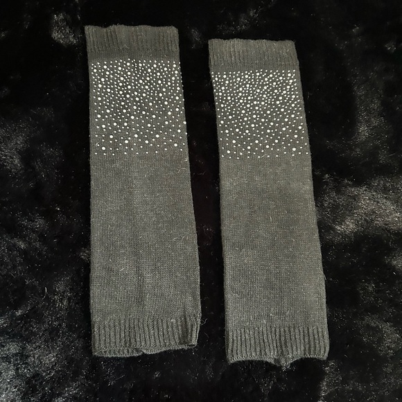 Black Knit Arm/Leg Warmers with Rhinestone Embellishments – Stylish & Cozy - Picture 2 of 4